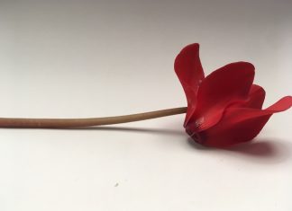 Κυκλοθυμία στην εμμηνόπαυση: Μήπως φταίνε οι ορμόνες;